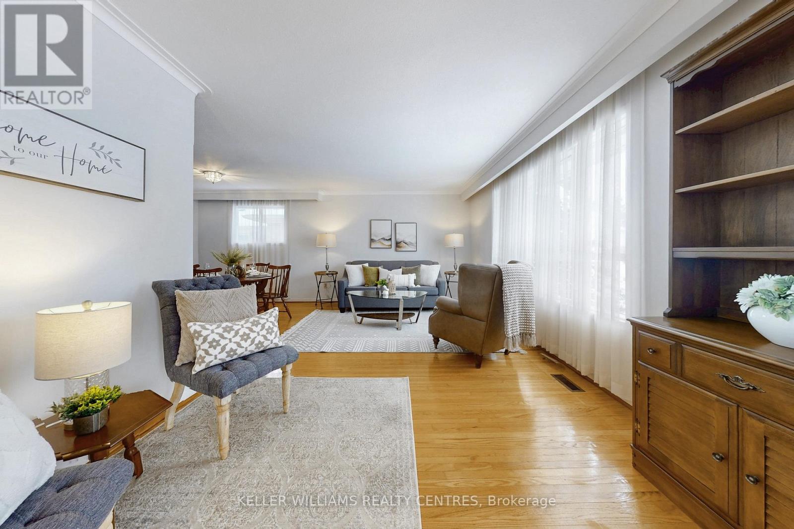 356 Dennie Avenue, Newmarket, Ontario  L3Y 4M7 - Photo 5 - N12887682