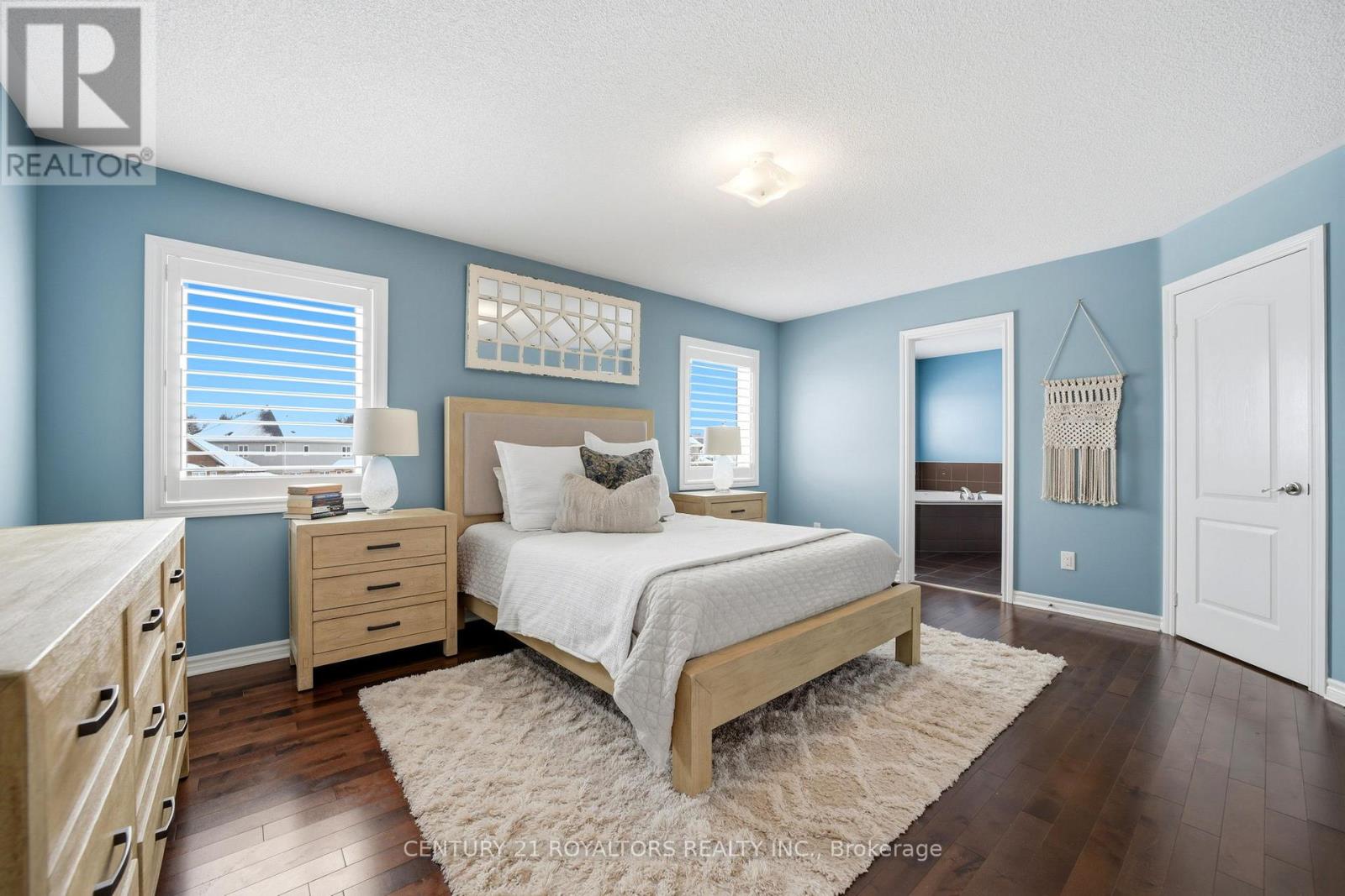 74 Latimer Avenue, Essa (Angus), Ontario  L0M 1B5 - Photo 25 - N12887762