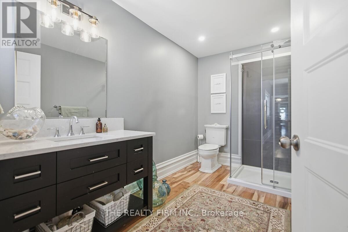 422 Greenfield Street, Petrolia, Ontario  N0N 1R0 - Photo 21 - X12878840