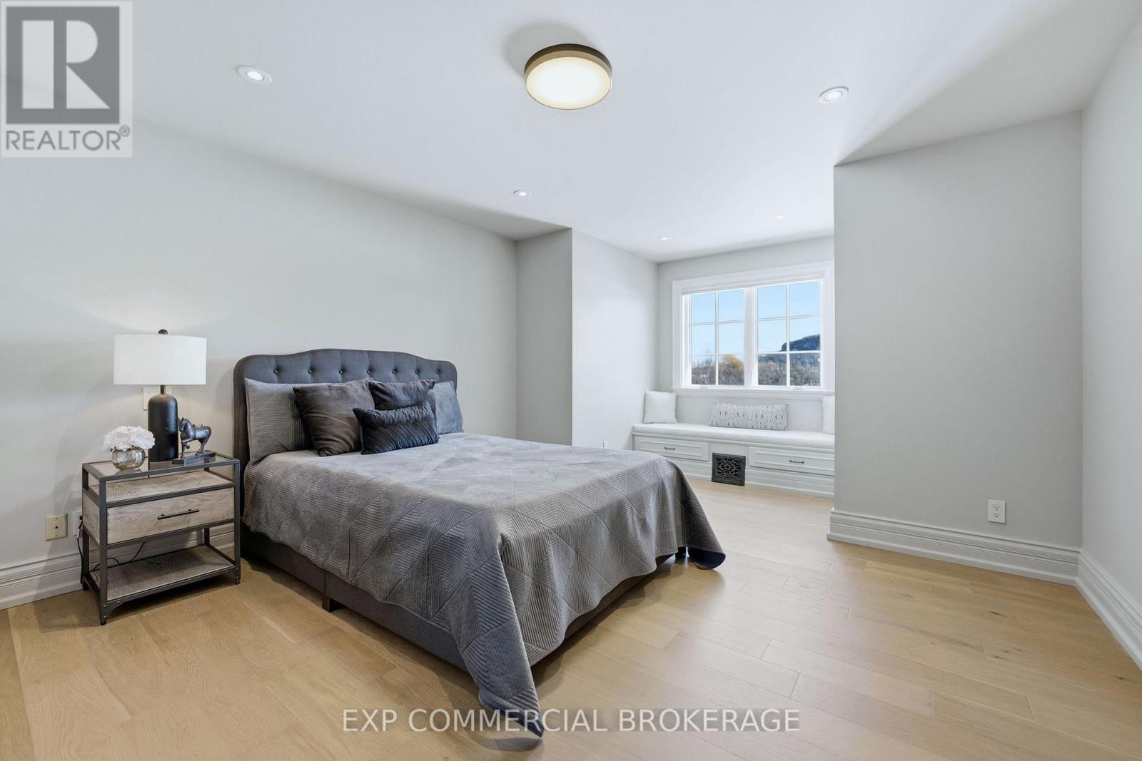 3160 Britannia Road, Burlington, Ontario  L7M 0S1 - Photo 19 - W12844108