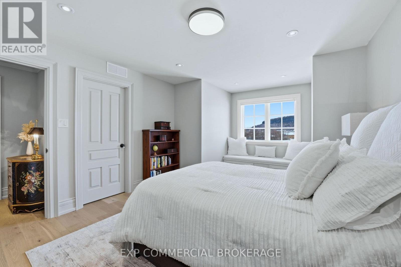 3160 Britannia Road, Burlington, Ontario  L7M 0S1 - Photo 21 - W12844108