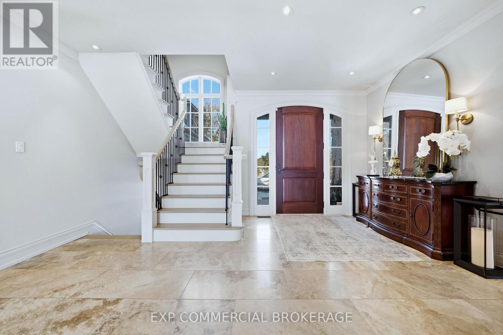 3160 Britannia Road, Burlington, Ontario  L7M 0S1 - Photo 3 - W12844108