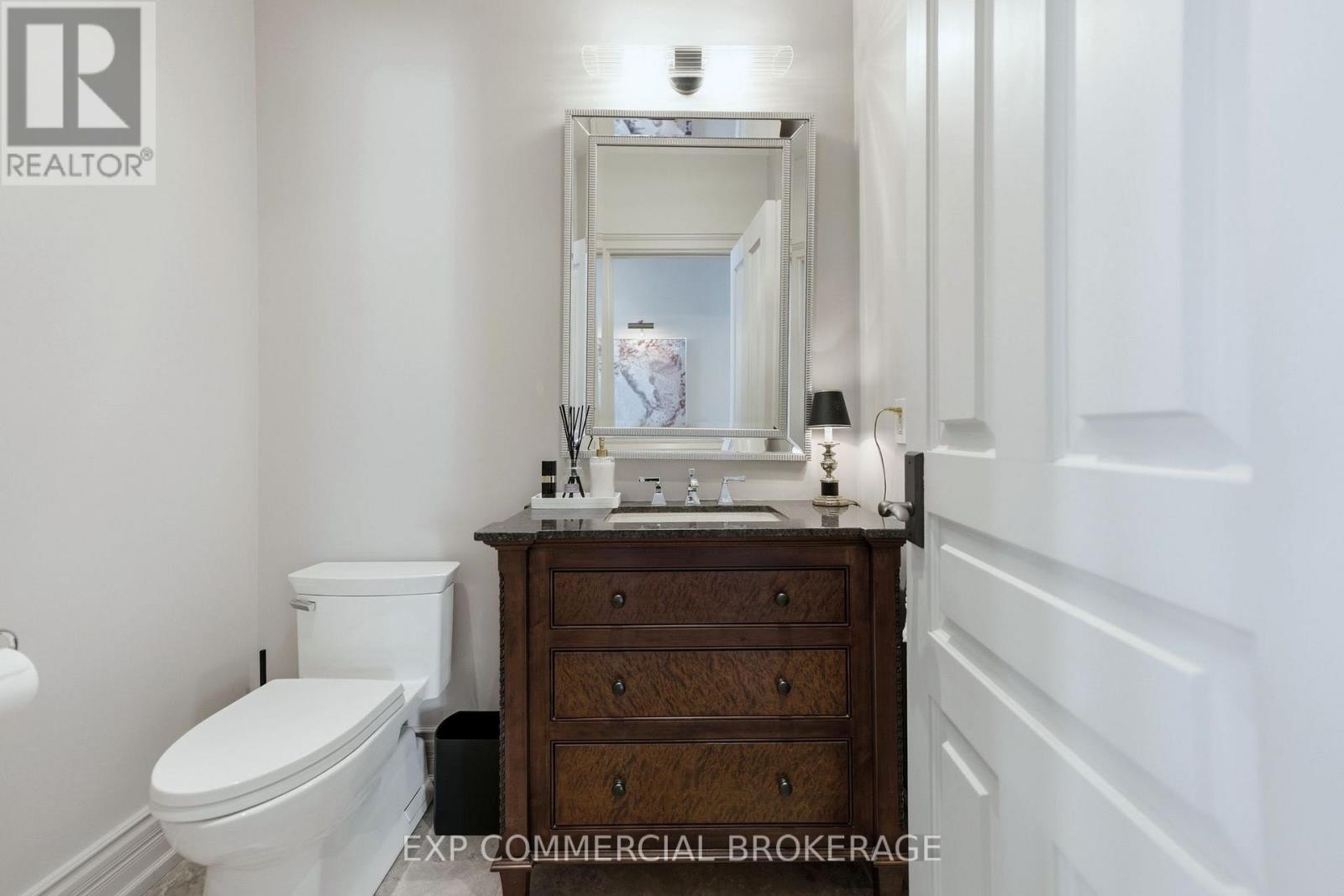 3160 Britannia Road, Burlington, Ontario  L7M 0S1 - Photo 36 - W12844108