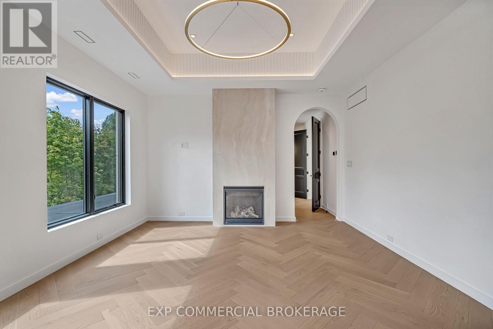 114 Tracina Drive, Oakville, Ontario  L6L 4B7 - Photo 20 - W12882726