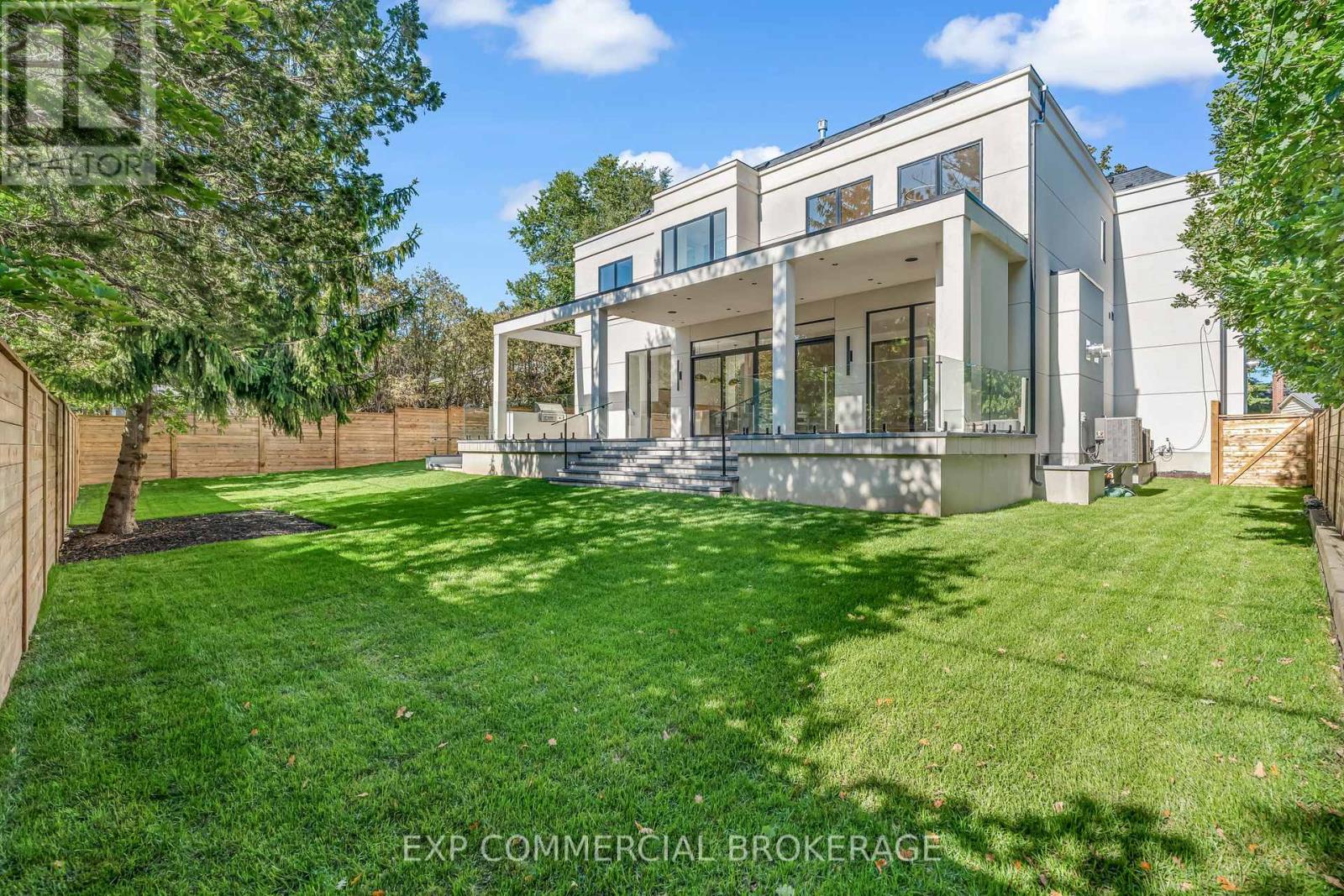 114 Tracina Drive, Oakville, Ontario  L6L 4B7 - Photo 44 - W12882726