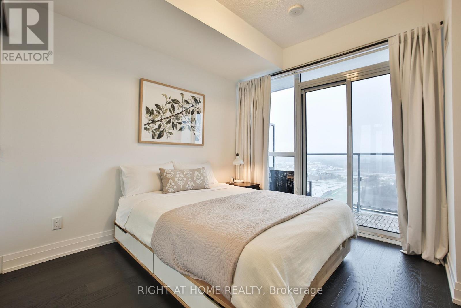 Lph 01 - 65 Speers Road, Oakville, Ontario  L6K 0J1 - Photo 26 - W12887698