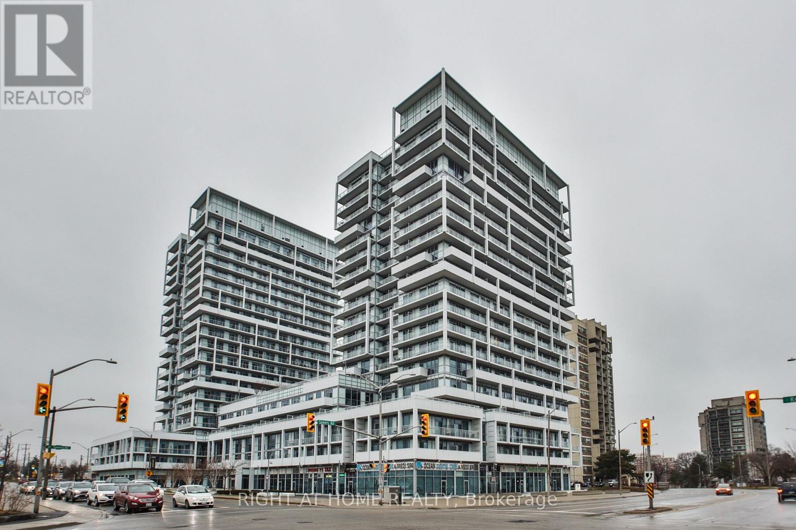 Lph 01 - 65 Speers Road, Oakville, Ontario  L6K 0J1 - Photo 3 - W12887698