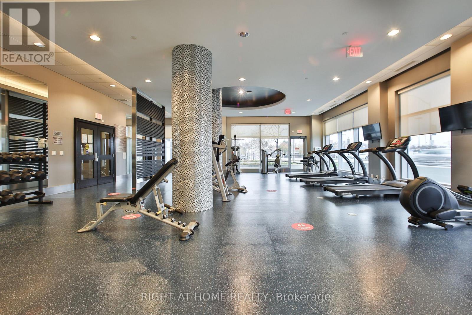 Lph 01 - 65 Speers Road, Oakville, Ontario  L6K 0J1 - Photo 35 - W12887698