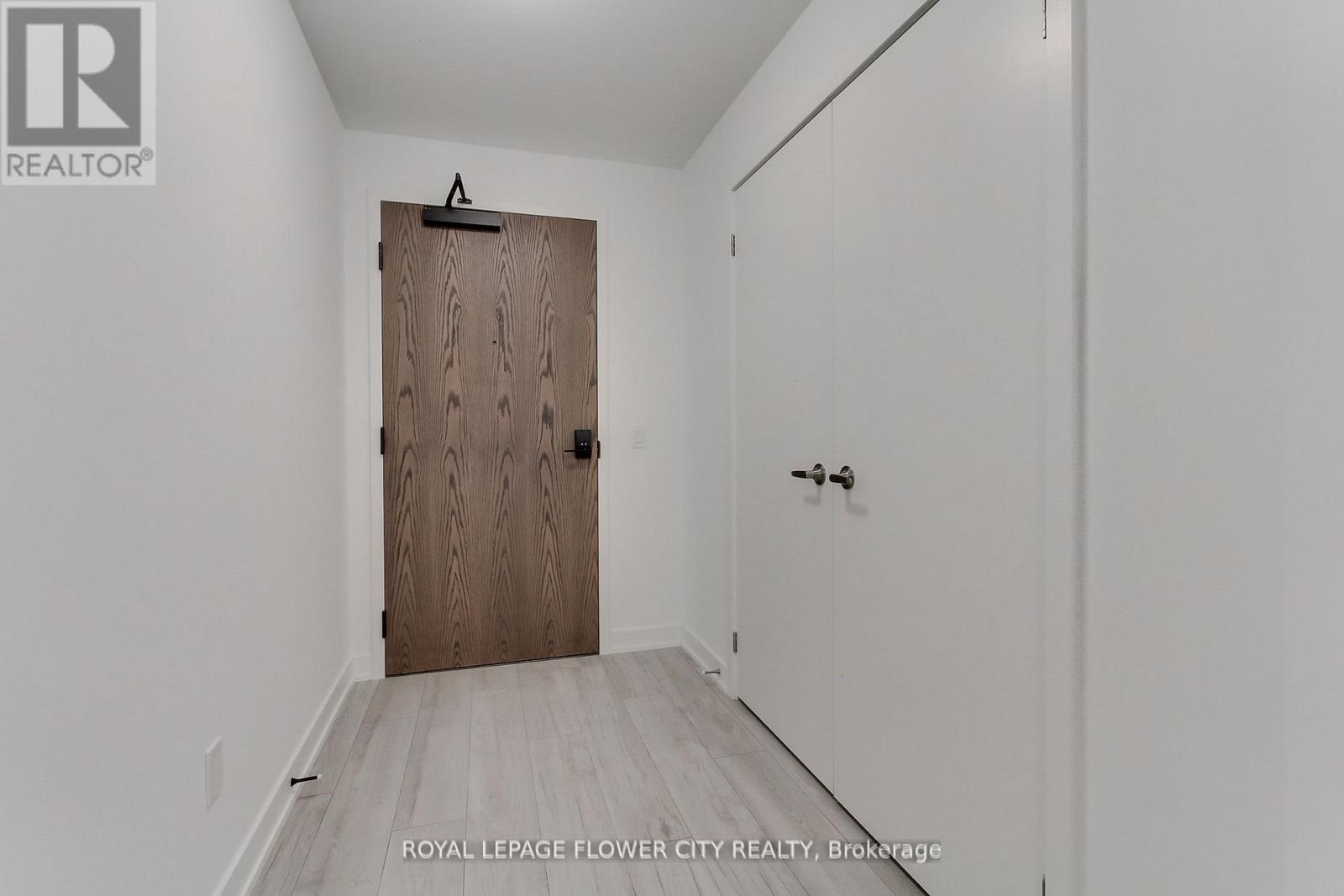 301 - 1035 Southdown Road, Mississauga, Ontario  L5J 0A2 - Photo 20 - W12887706