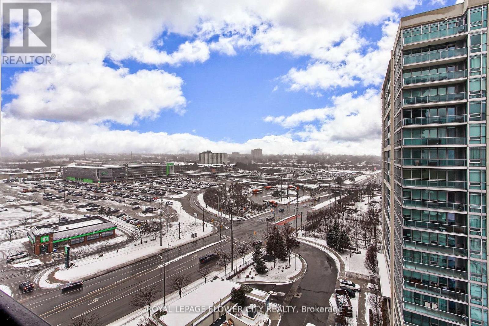 301 - 1035 Southdown Road, Mississauga, Ontario  L5J 0A2 - Photo 5 - W12887706