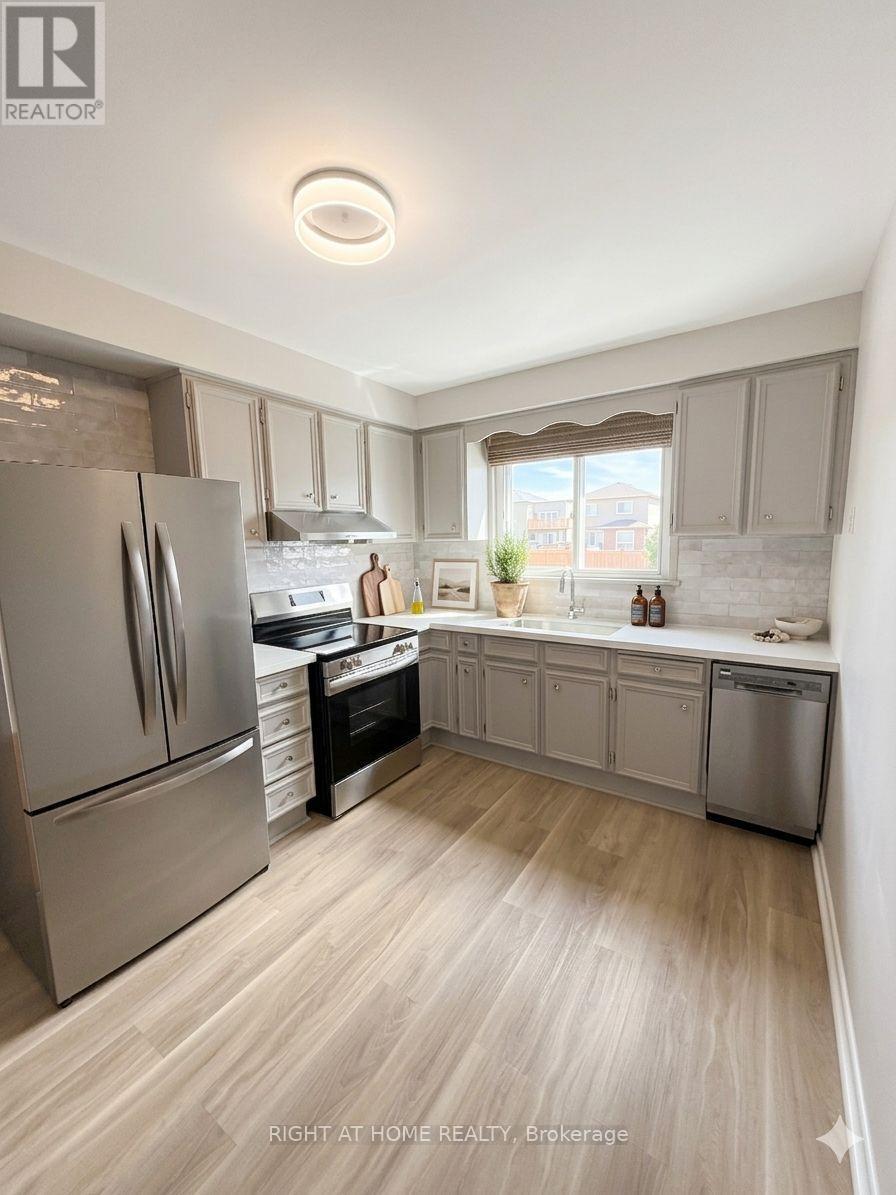 1a - 15 Arrowsmith Avenue, Toronto, Ontario  M6M 2W8 - Photo 13 - W12887720