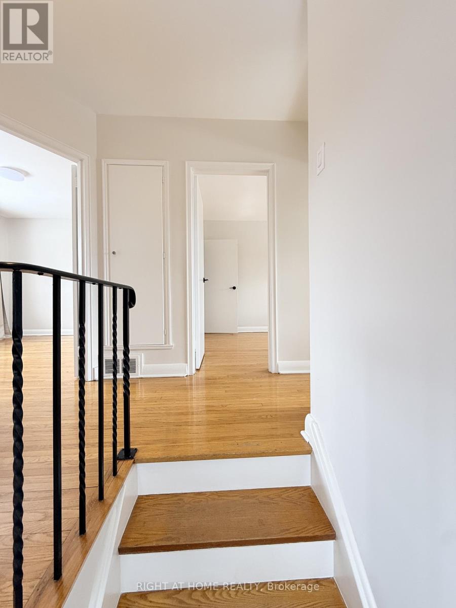 1a - 15 Arrowsmith Avenue, Toronto, Ontario  M6M 2W8 - Photo 18 - W12887720