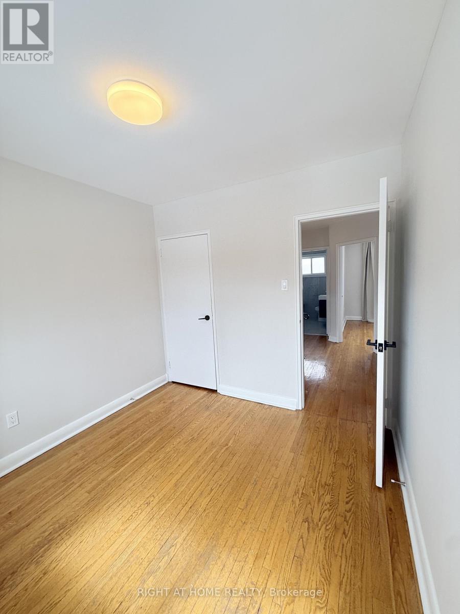 1a - 15 Arrowsmith Avenue, Toronto, Ontario  M6M 2W8 - Photo 28 - W12887720