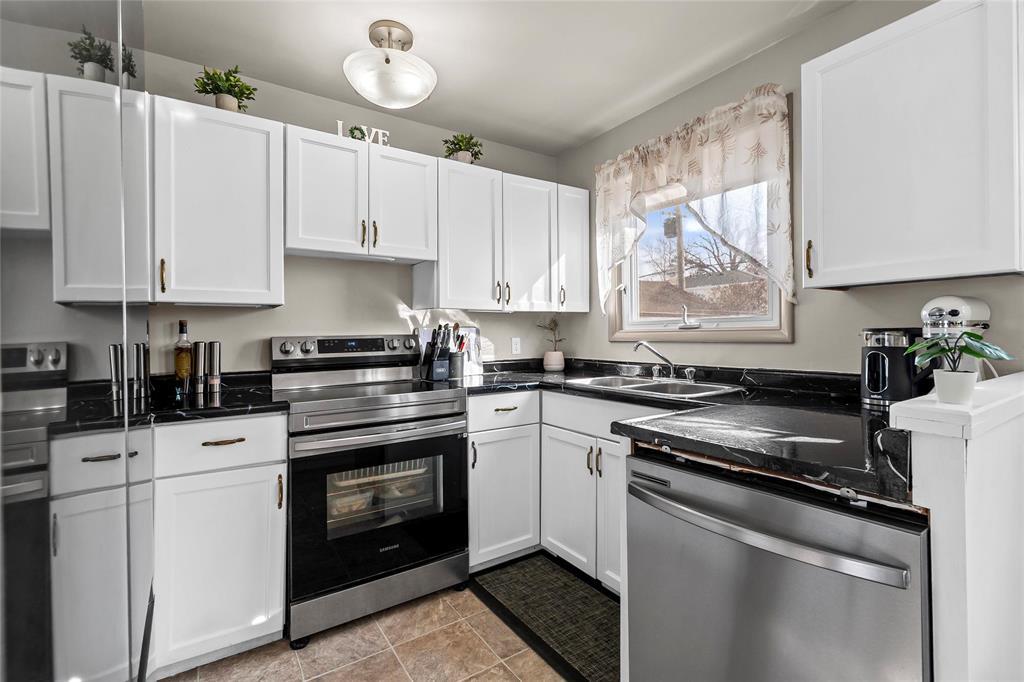 275 Rouge Road, Winnipeg, Manitoba  R3K 1J7 - Photo 7 - 202604574