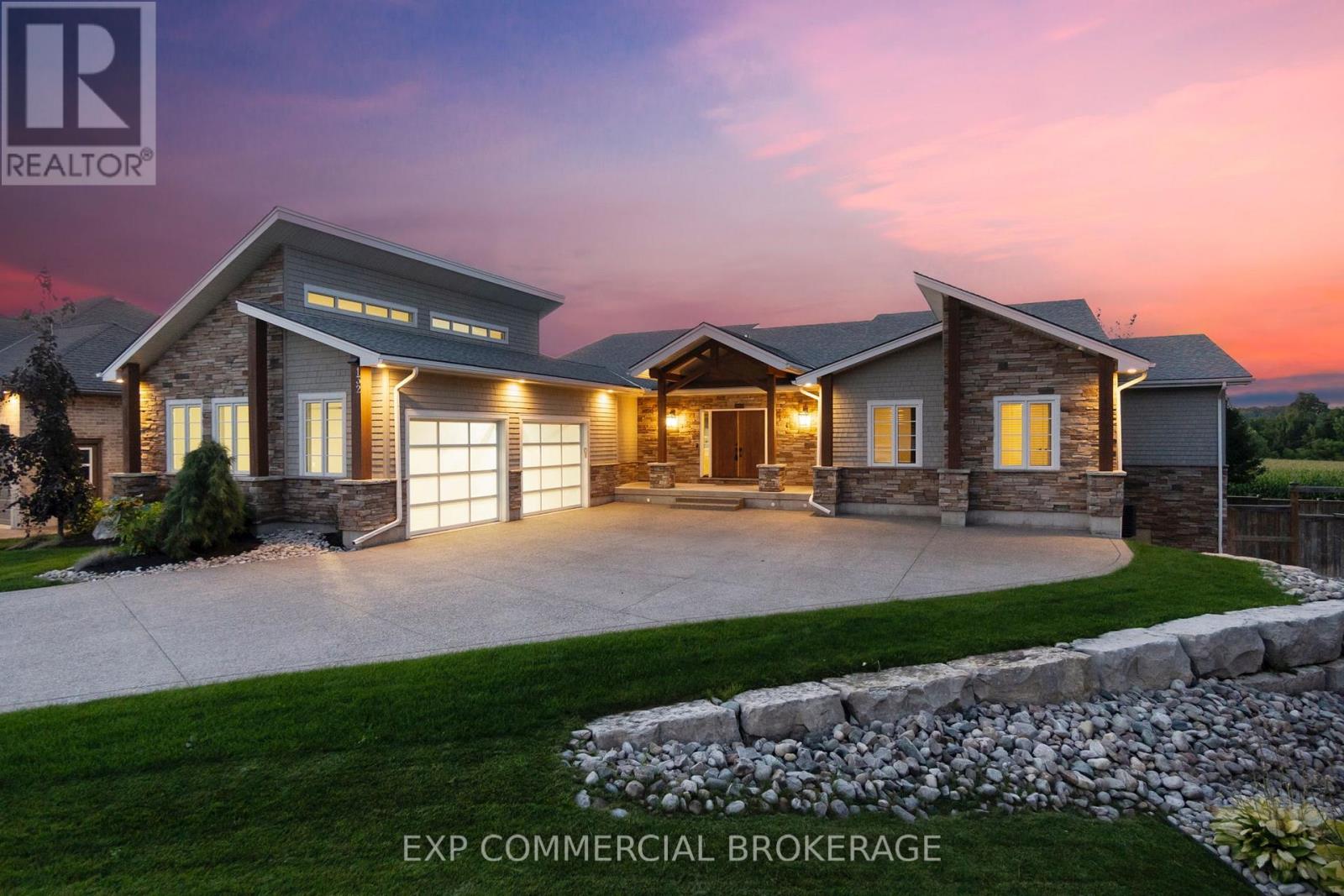 132 PARKVIEW DRIVE, Woodstock, Ontario