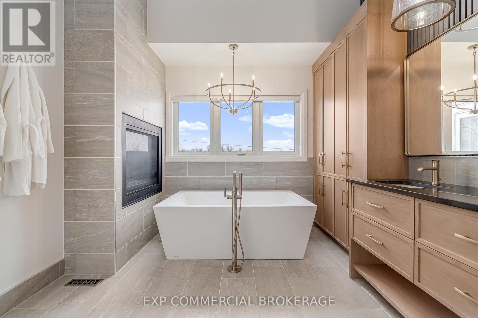 132 Parkview Drive, Woodstock, Ontario N4T 0J2 - Photo 16 - X12869820