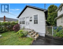 86 ADAIR AVENUE S, Hamilton, Ontario