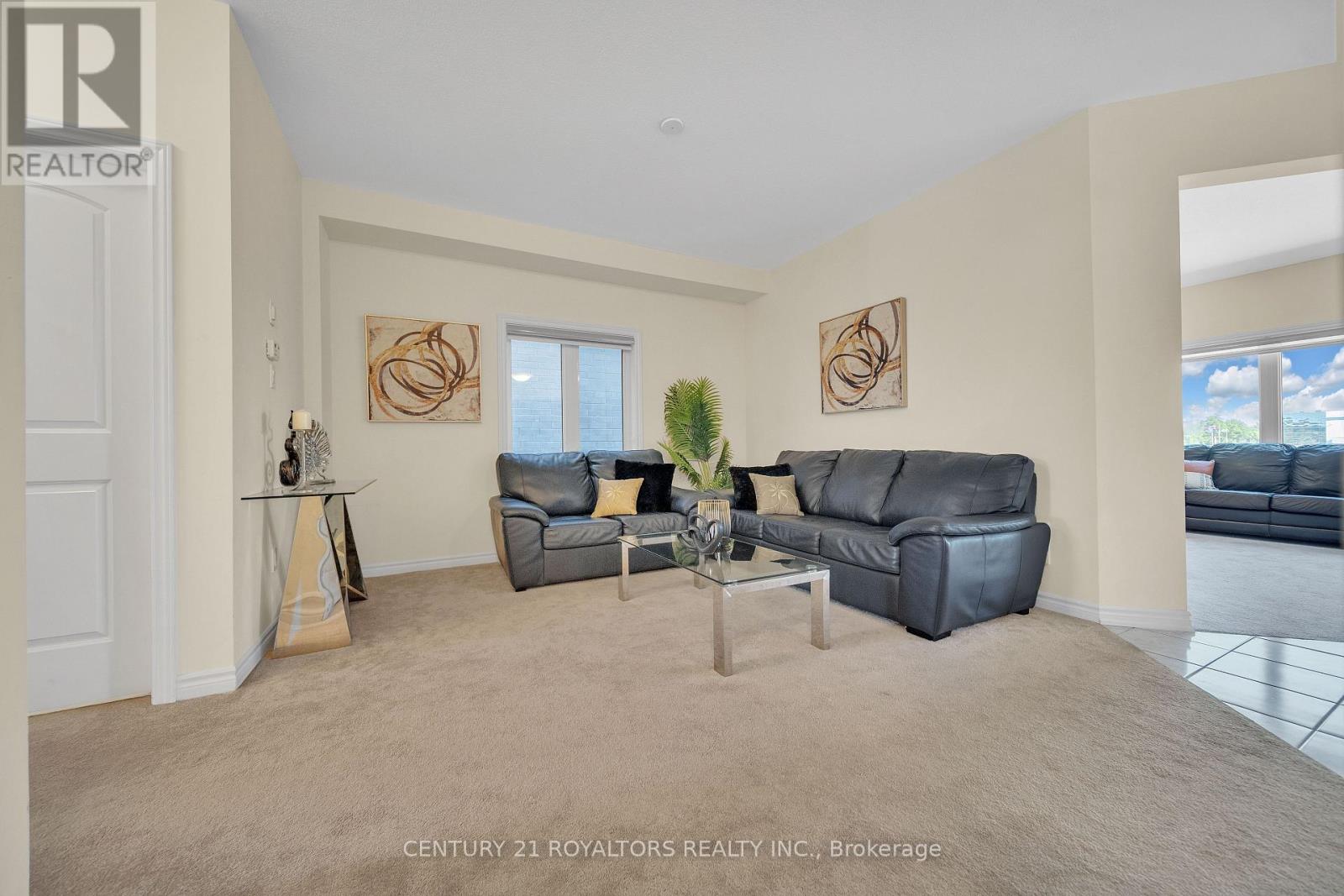 116 Hitchman Street, Brant, Ontario  N3L 0M2 - Photo 9 - X12887784