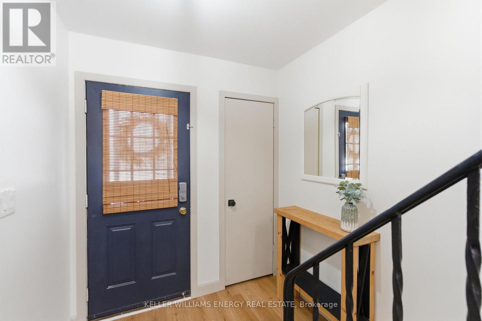 520 Minto Court, Oshawa, Ontario  L1G 5K2 - Photo 5 - E12887982