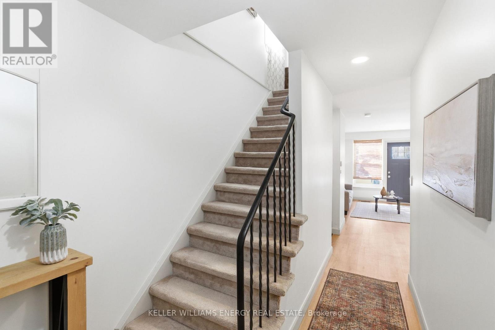 520 Minto Court, Oshawa, Ontario  L1G 5K2 - Photo 6 - E12887982