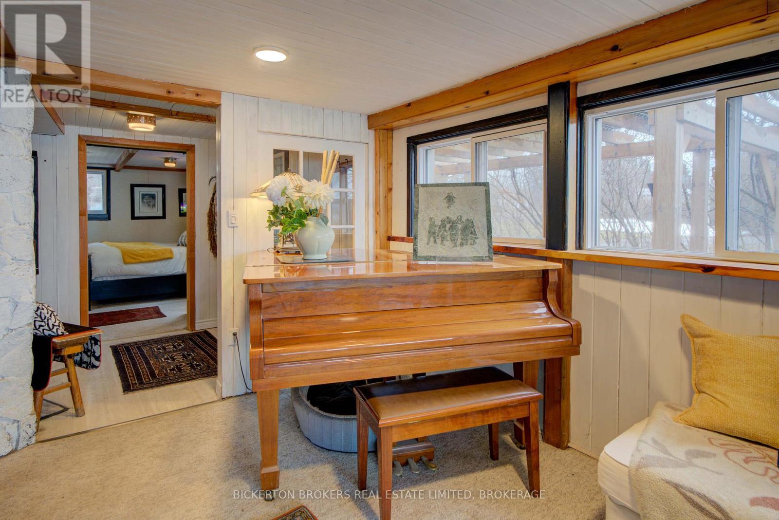 15 Sturtivans Lane, Front Of Leeds & Seeleys Bay, Ontario  K7G 2V4 - Photo 18 - X12887896