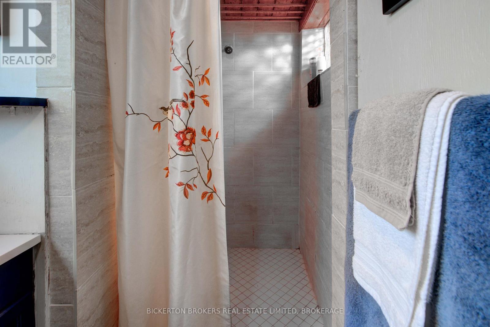 15 Sturtivans Lane, Front Of Leeds & Seeleys Bay, Ontario  K7G 2V4 - Photo 33 - X12887896