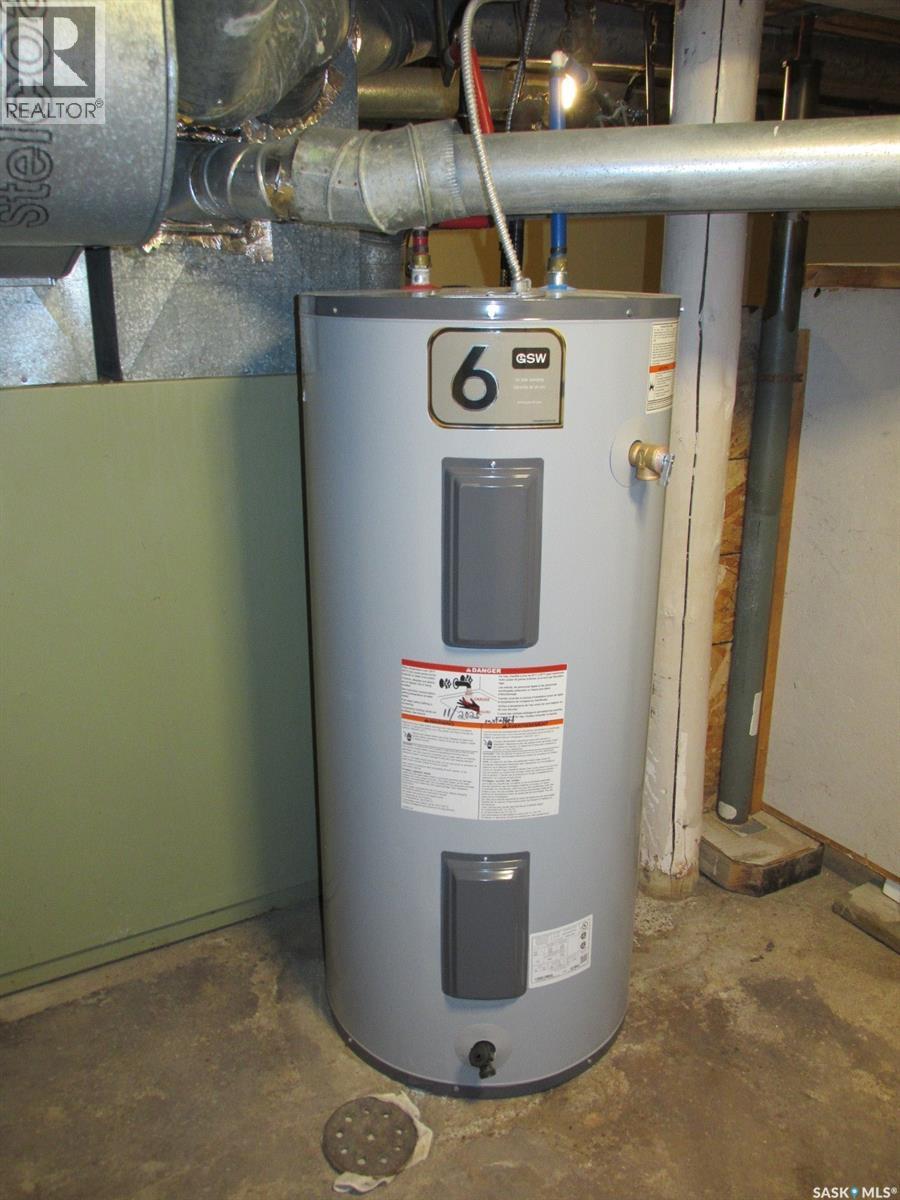 901 2nd Street W, Nipawin, Saskatchewan  S0E 1E0 - Photo 31 - SK028419