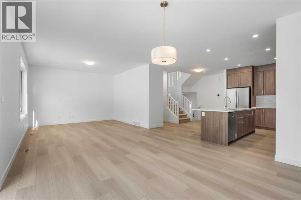 286 Baneberry Way Sw, Airdrie, Alberta  T4B 5M3 - Photo 8 - A2290849