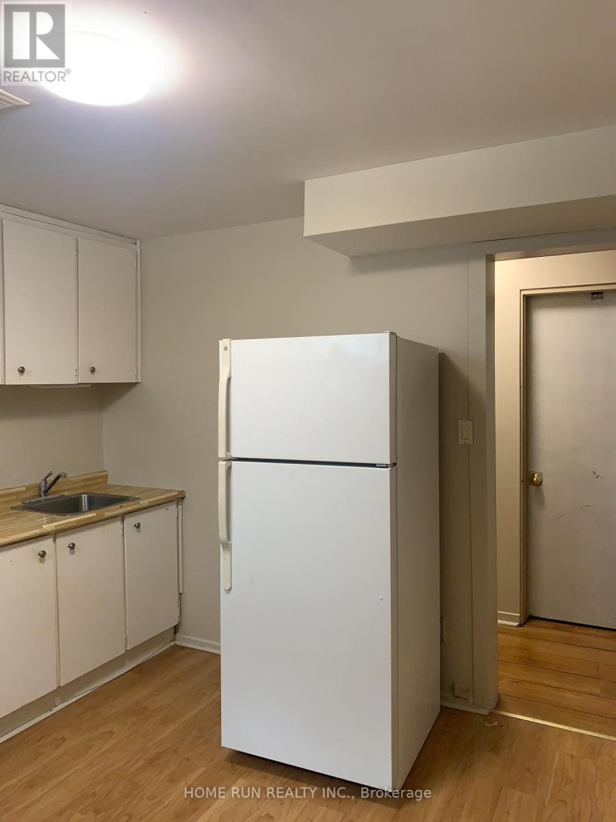 3 - 859 Tavistock Street, Ottawa, Ontario  K2B 5N5 - Photo 4 - X12887804