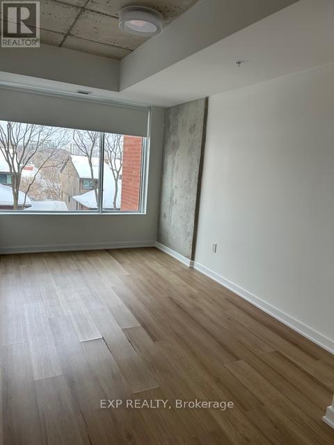 301 - 36 Robinson Avenue, Ottawa, Ontario  K1S 8N8 - Photo 7 - X12887866