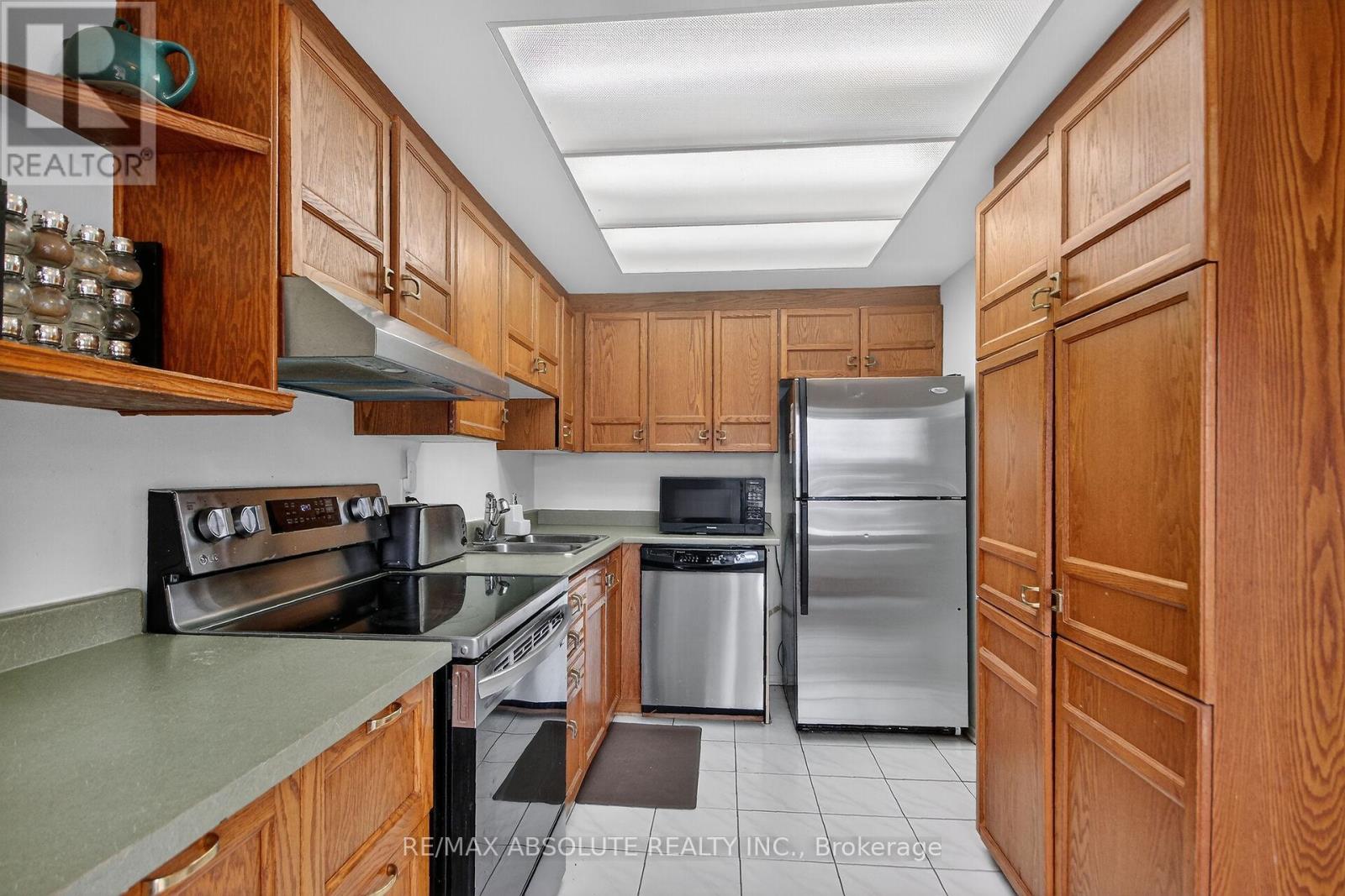 231 Harriot Private, Ottawa, Ontario K1T 3E1 - Photo 13 - X12887874