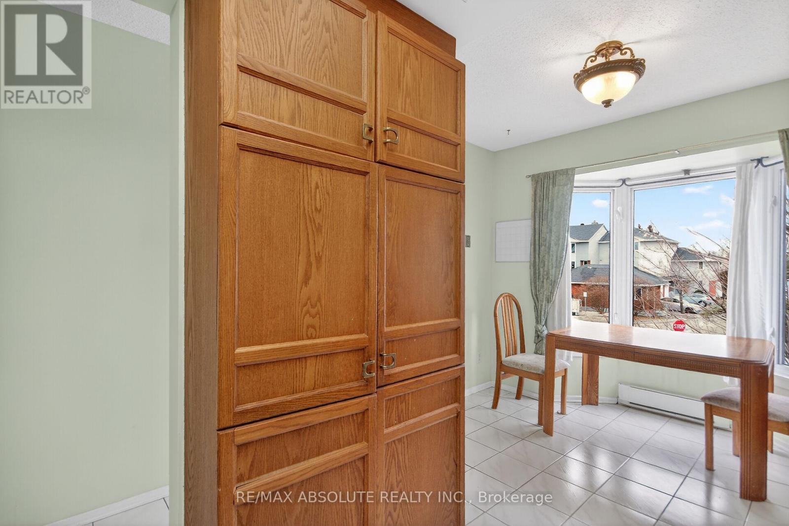 231 Harriot Private, Ottawa, Ontario K1T 3E1 - Photo 18 - X12887874