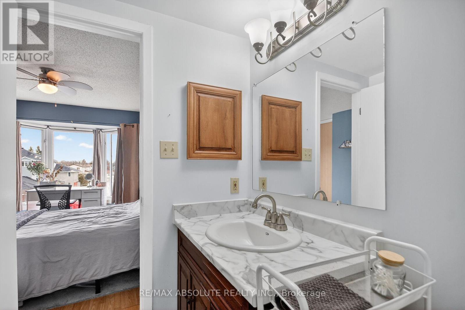 231 Harriot Private, Ottawa, Ontario K1T 3E1 - Photo 26 - X12887874