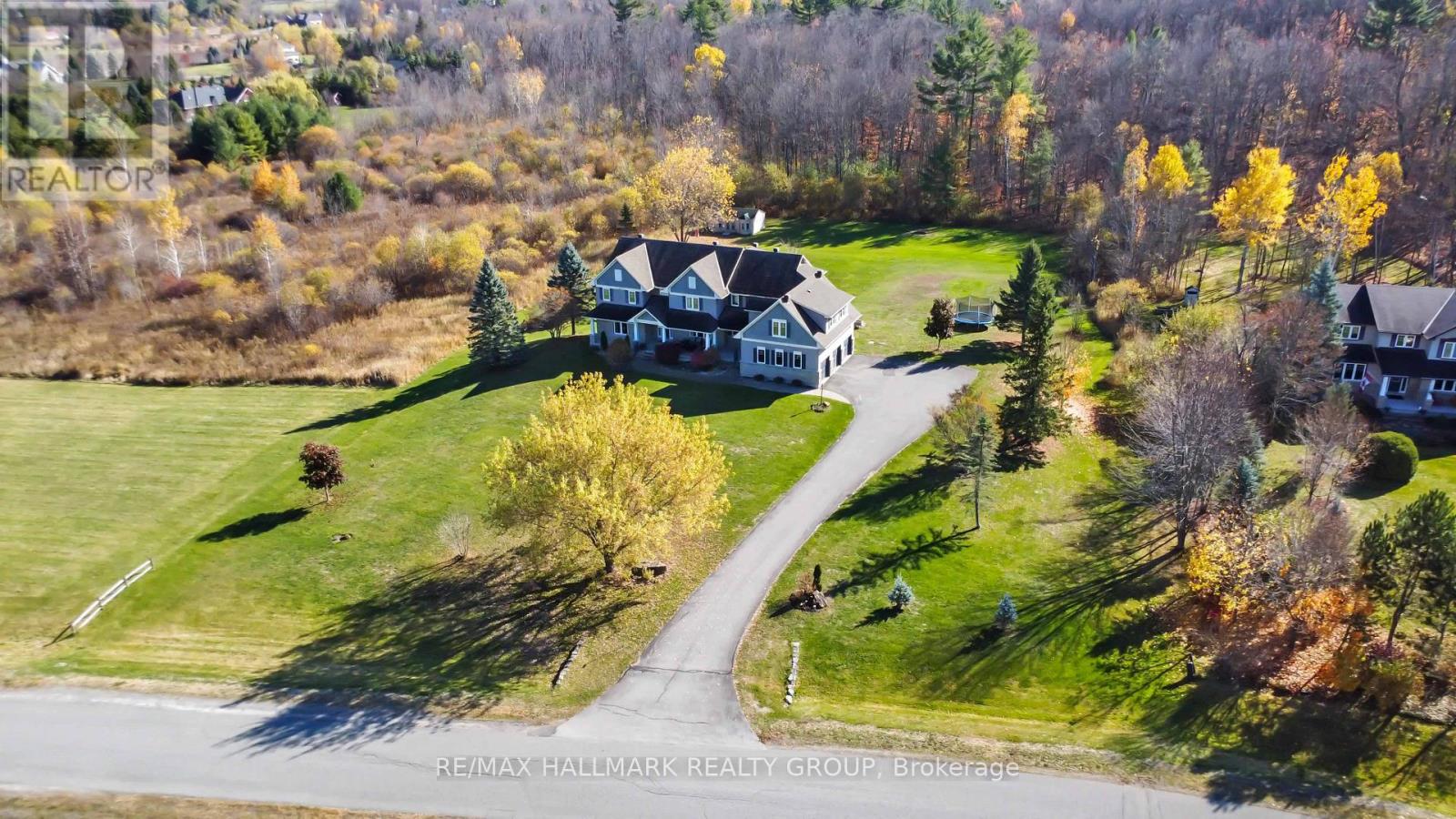 137 Goodman Drive, Ottawa, Ontario K2W 1C7 - Photo 40 - X12887984