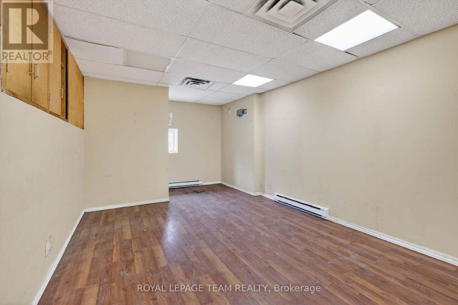 2565 Baseline Road, Ottawa, Ontario  K2H 7B3 - Photo 7 - X12888024