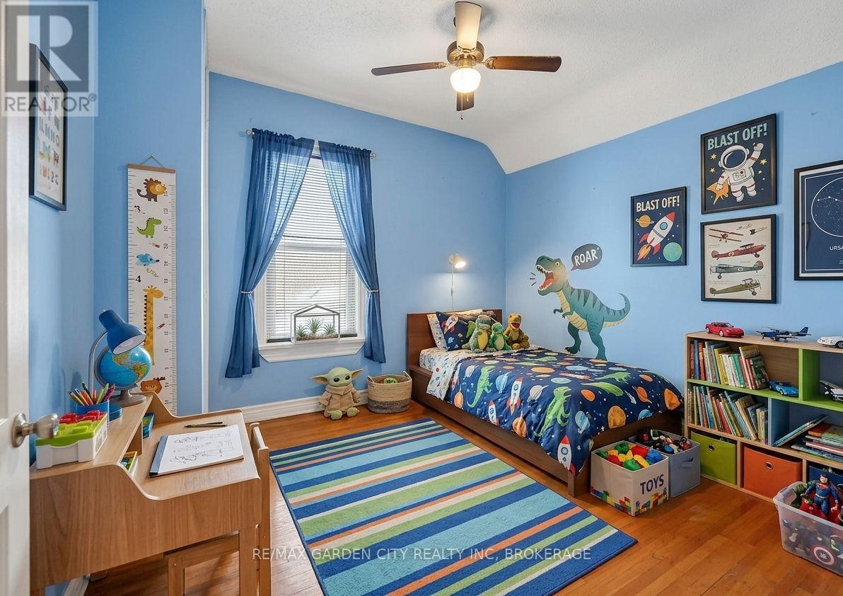 284 Burgar Street, Welland, Ontario  L3B 2T6 - Photo 20 - X12887964