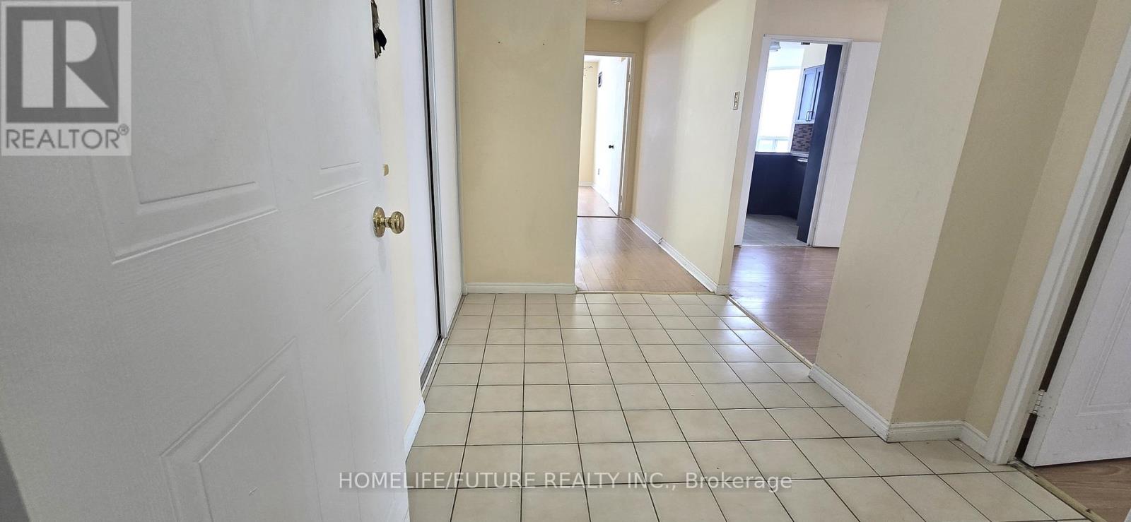 1502 - 410 Mclevin Avenue, Toronto, Ontario  M1B 5J5 - Photo 3 - E12835058