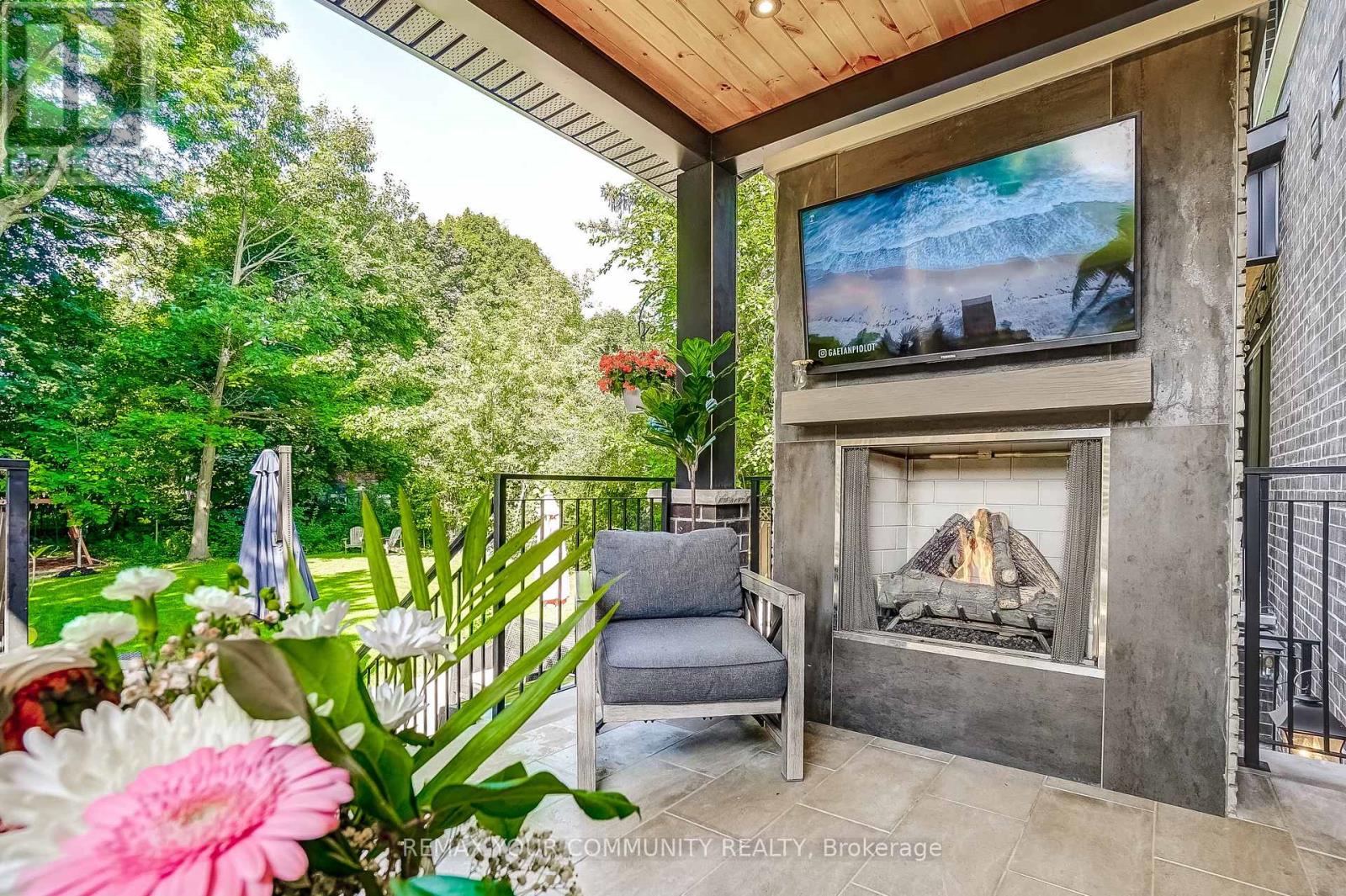 116 LUCAS STREET, Richmond Hill, Ontario