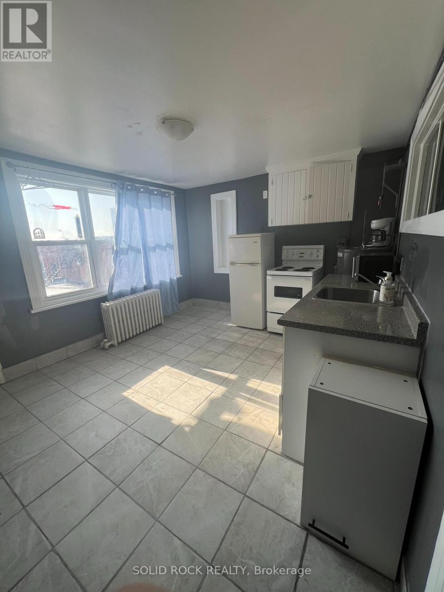 B1 - 89 King Street W, Brockville, Ontario  K6V 3R1 - Photo 8 - X12887972