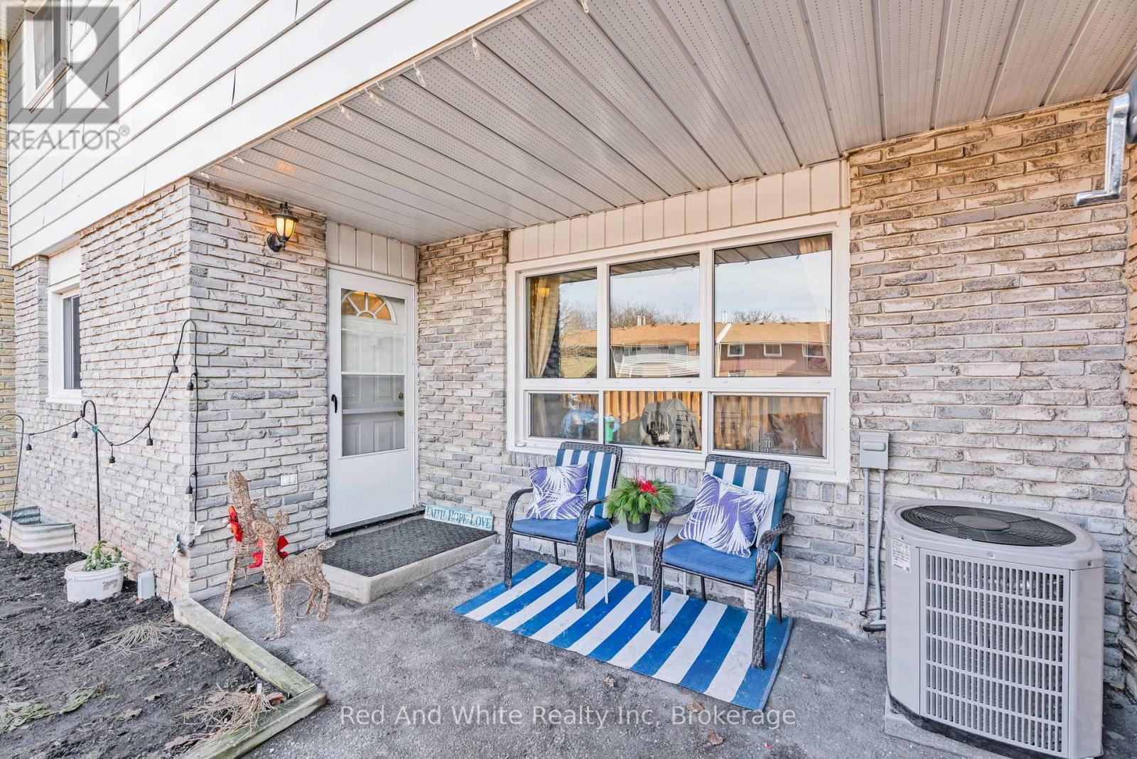 43 - 423 Westwood Drive, Kitchener, Ontario  N2M 5B5 - Photo 47 - X12888018