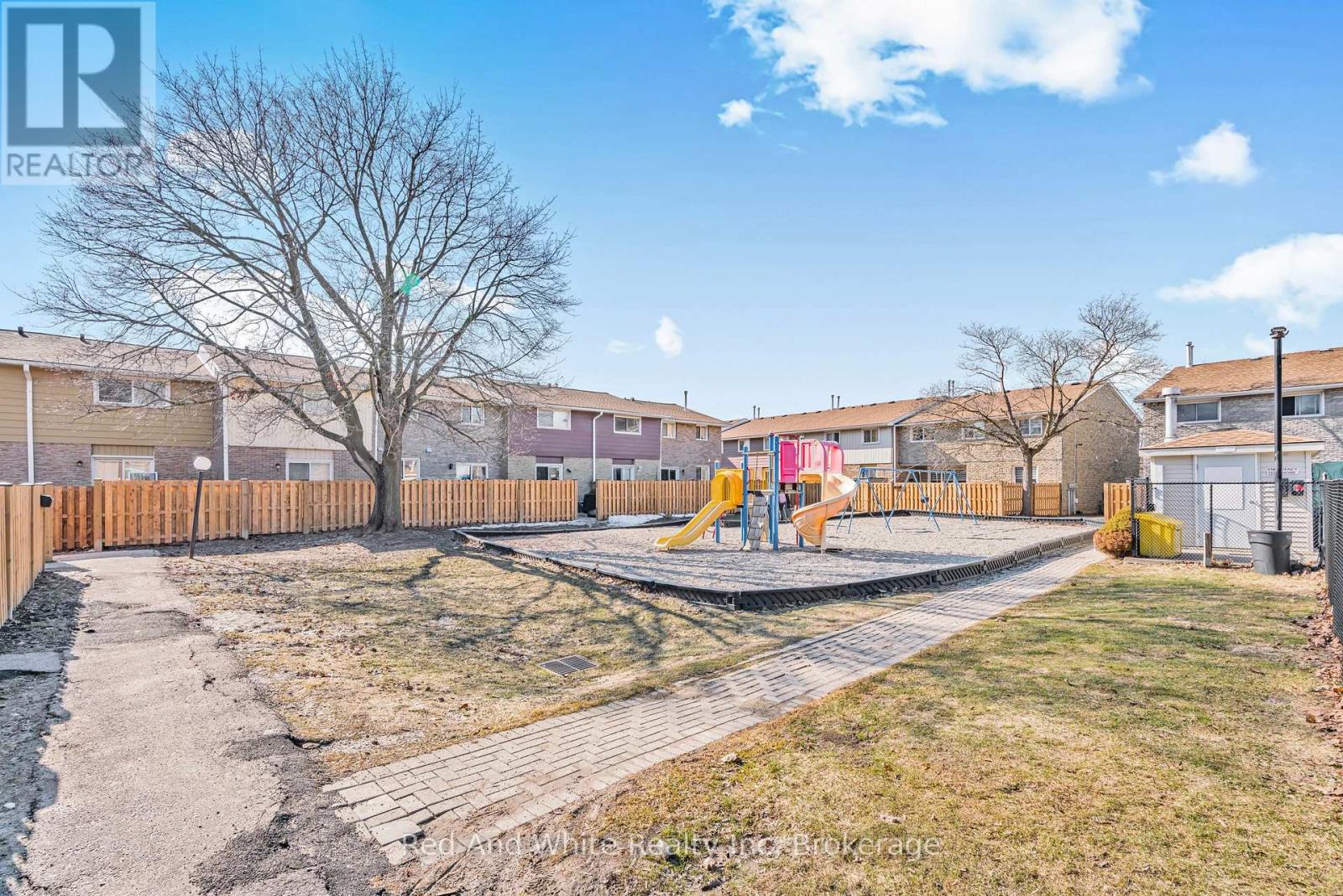 43 - 423 Westwood Drive, Kitchener, Ontario  N2M 5B5 - Photo 50 - X12888018