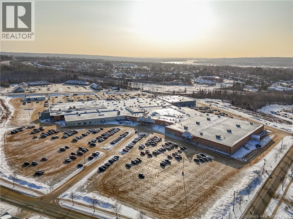 435 Brookside Drive, Fredericton, New Brunswick  E3A 8V4 - Photo 18 - NB131383