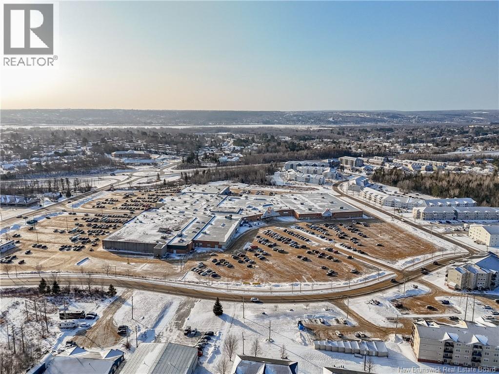 435 Brookside Drive, Fredericton, New Brunswick  E3A 8V4 - Photo 16 - NB131383