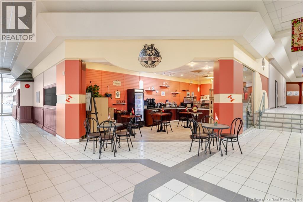 435 Brookside Drive, Fredericton, New Brunswick  E3A 8V4 - Photo 2 - NB131383