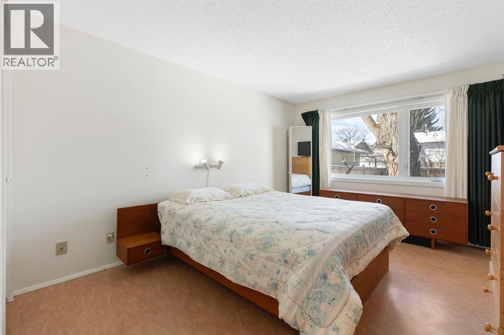 115 Midvalley Place Se, Calgary, Alberta  t2x 1k3 - Photo 19 - A2292940