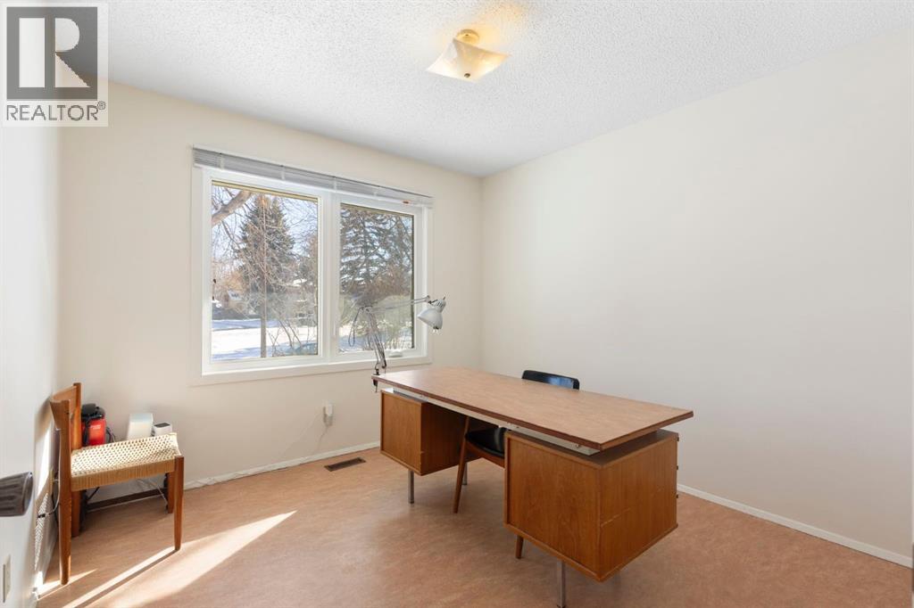 115 Midvalley Place Se, Calgary, Alberta  t2x 1k3 - Photo 26 - A2292940