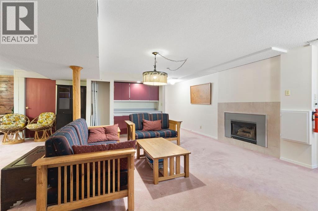 115 Midvalley Place Se, Calgary, Alberta  t2x 1k3 - Photo 31 - A2292940