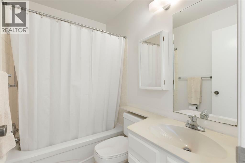 115 Midvalley Place Se, Calgary, Alberta  t2x 1k3 - Photo 25 - A2292940