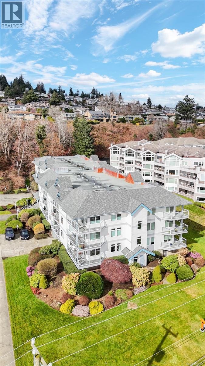 224 390 Island Hwy S, Campbell River, British Columbia  V9W 1A5 - Photo 2 - 1028705