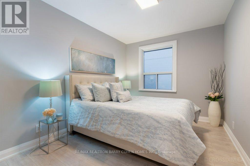 Main Fl - 326 Connaught Avenue, Toronto, Ontario  M2R 2L9 - Photo 16 - C12887816